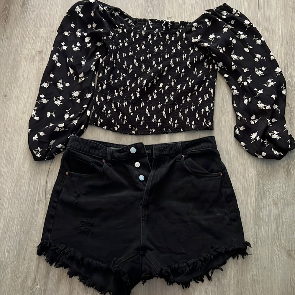 Black floral American eagle top